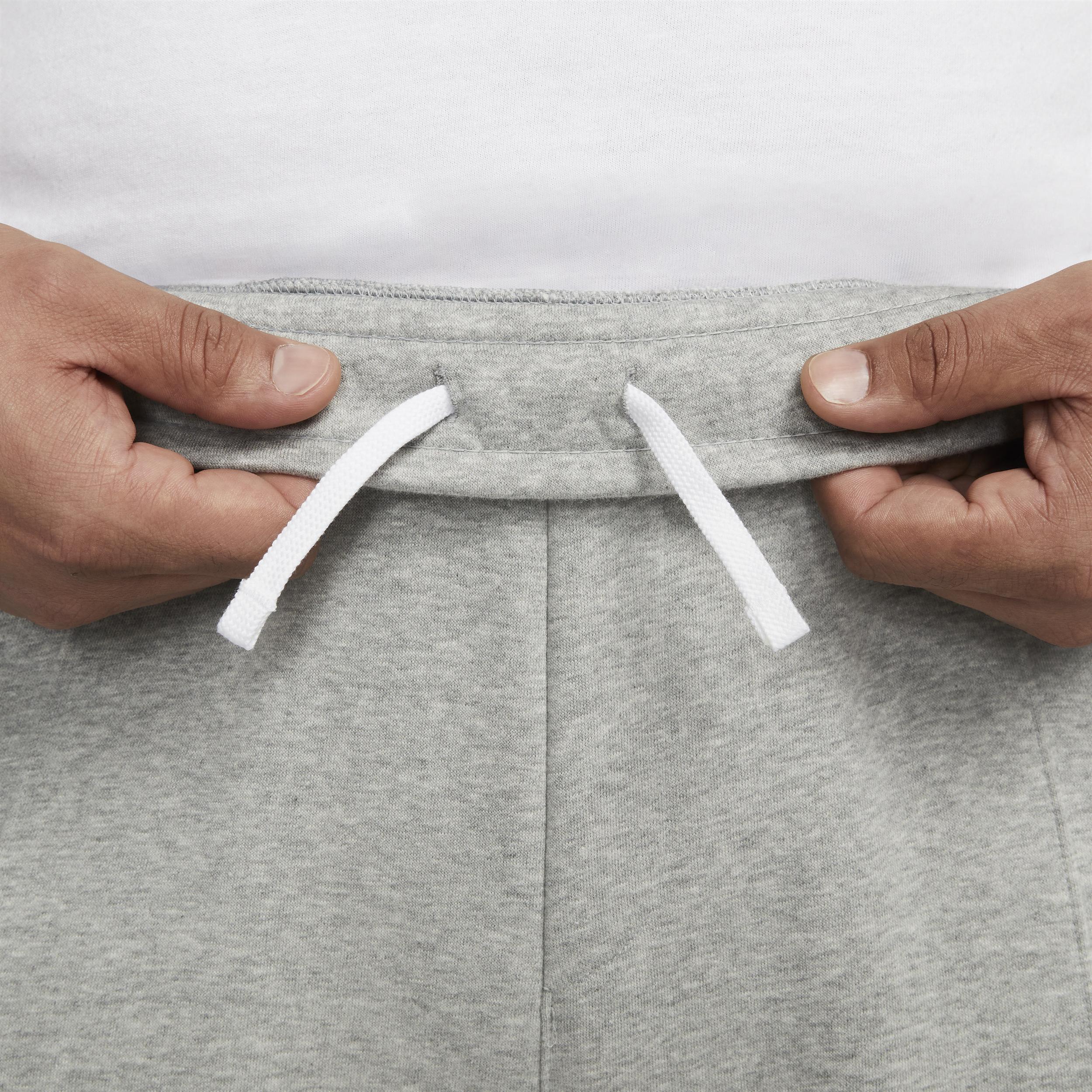 Nike Men's Club Fleece Cropped Pants Product Image