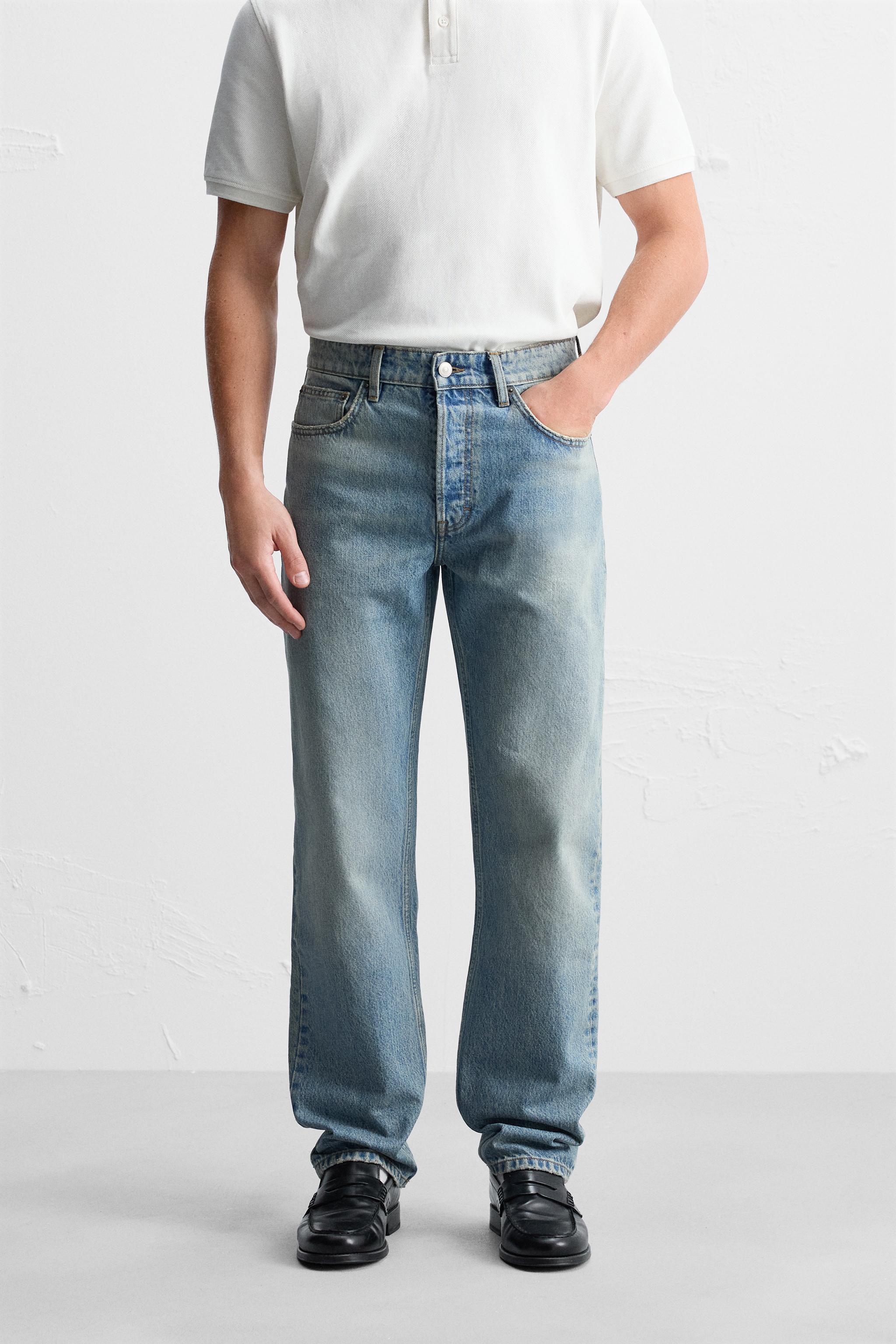 STRAIGHT FIT JEANS Product Image