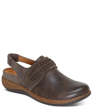 Aetrex Leni Women's Clog Shoes Product Image