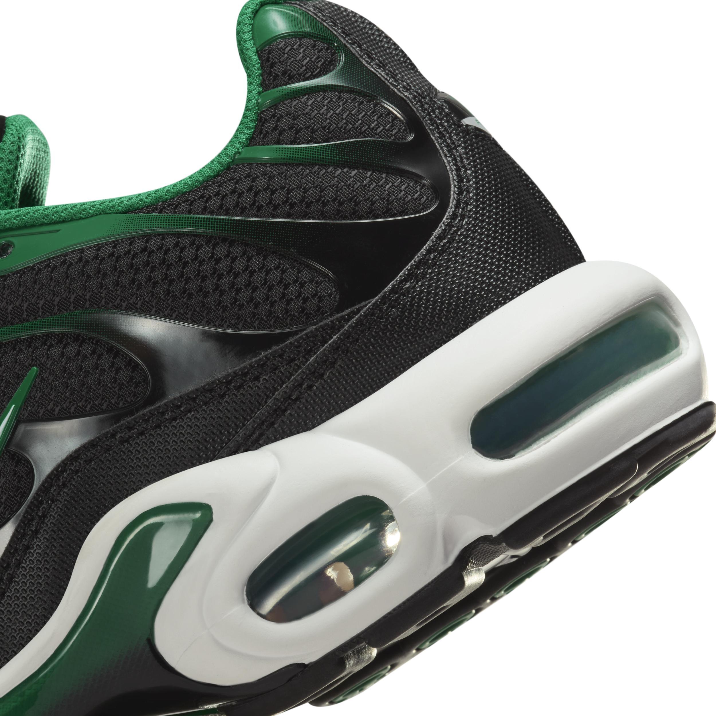 Nike Men's Air Max Plus Shoes Product Image