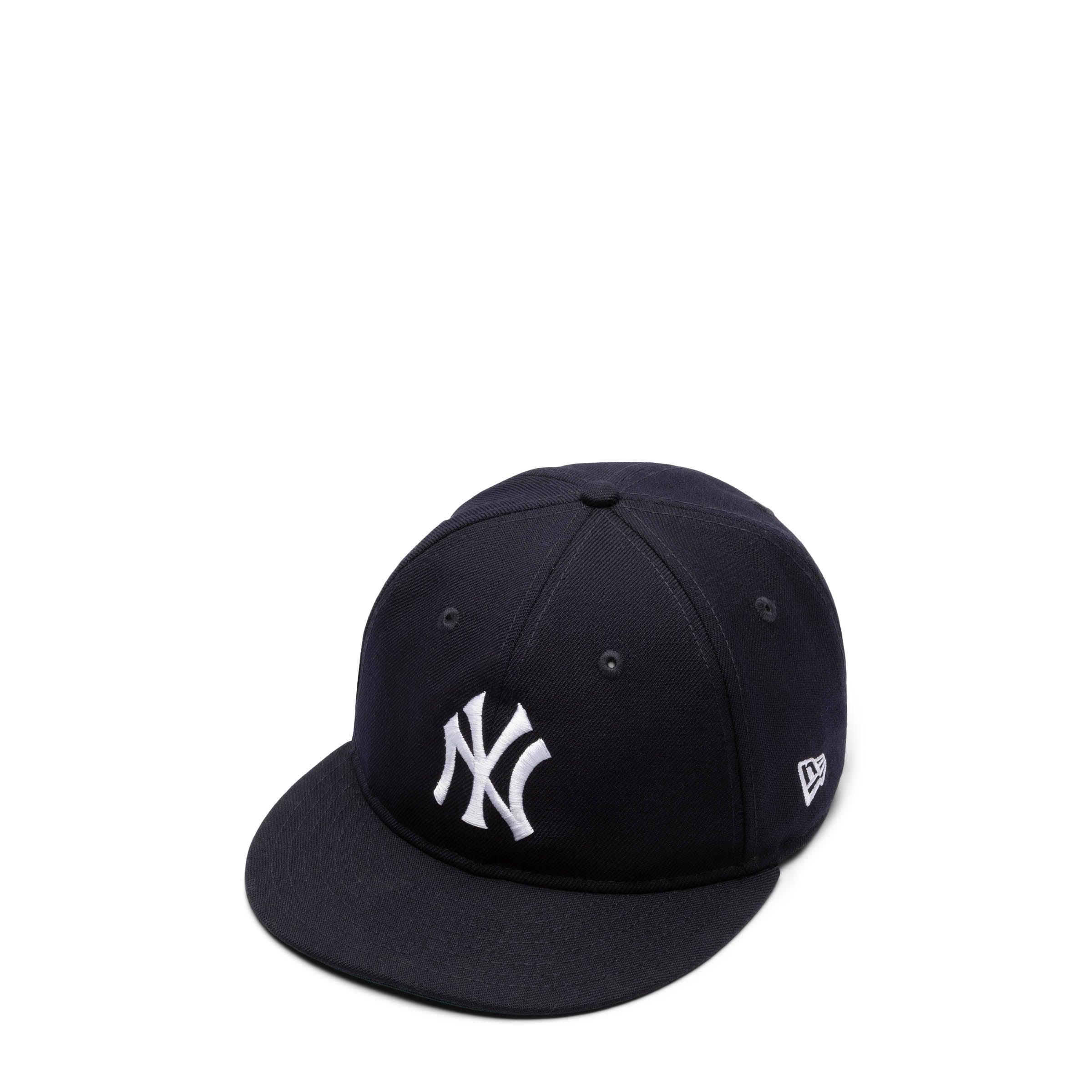 9FIFTY NEW YORK YANKEES STRAPBACK Product Image