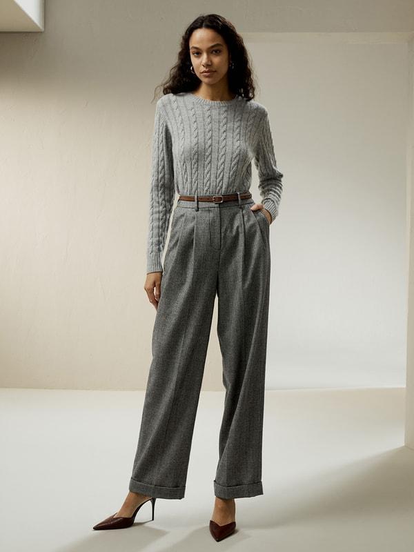 Classic Cable Knit Sweater with Ribbed Edges Product Image