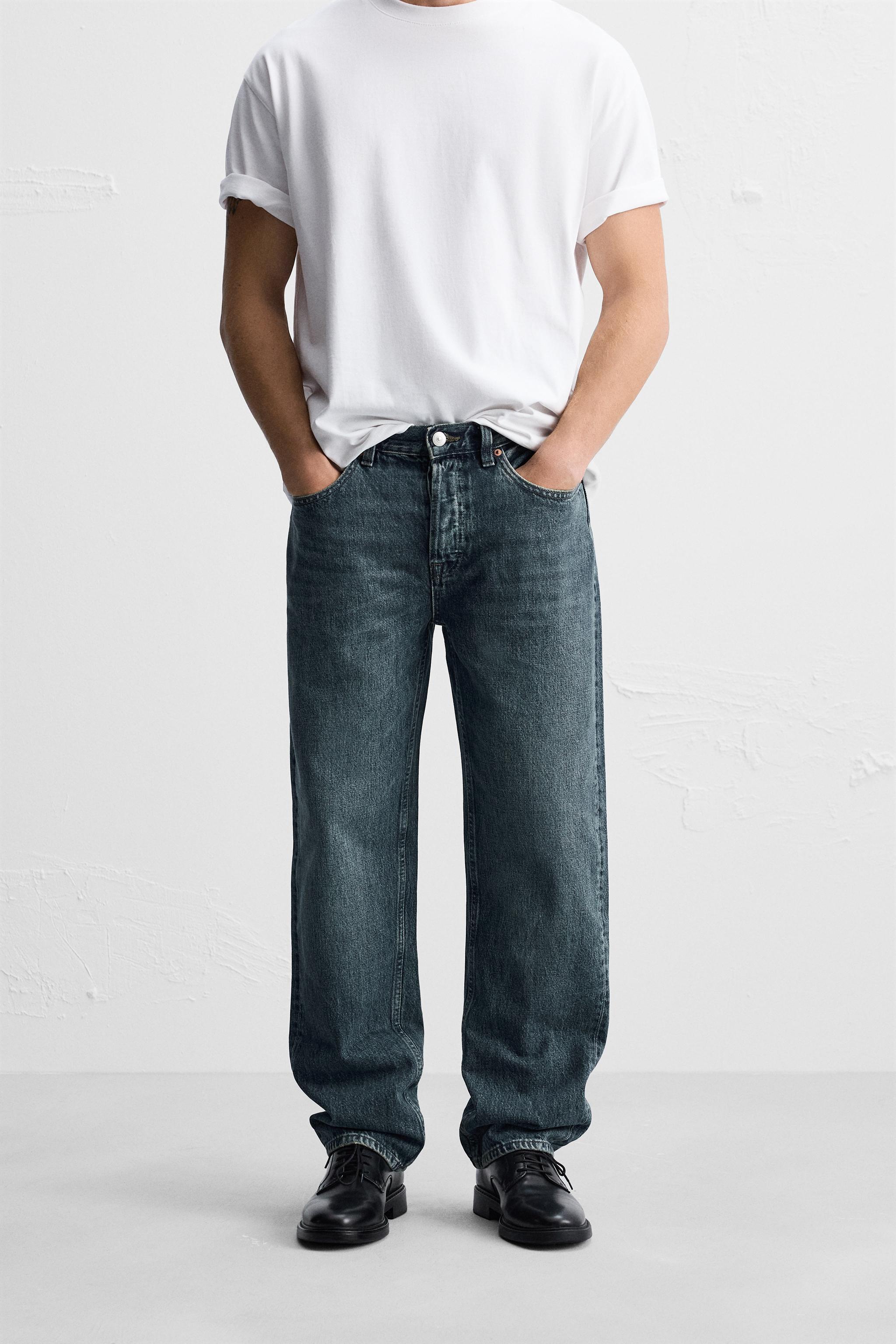 STRAIGHT FIT JEANS Product Image