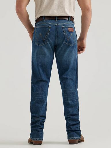 Wrangler Retro® Men's Lindel Slim Fit Bootcut Jeans Product Image