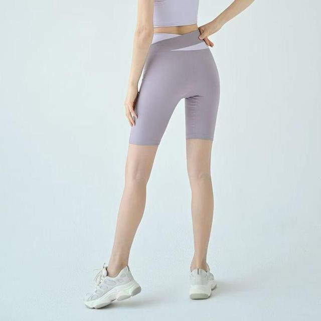 High Waist Two Tone Yoga Shorts Product Image