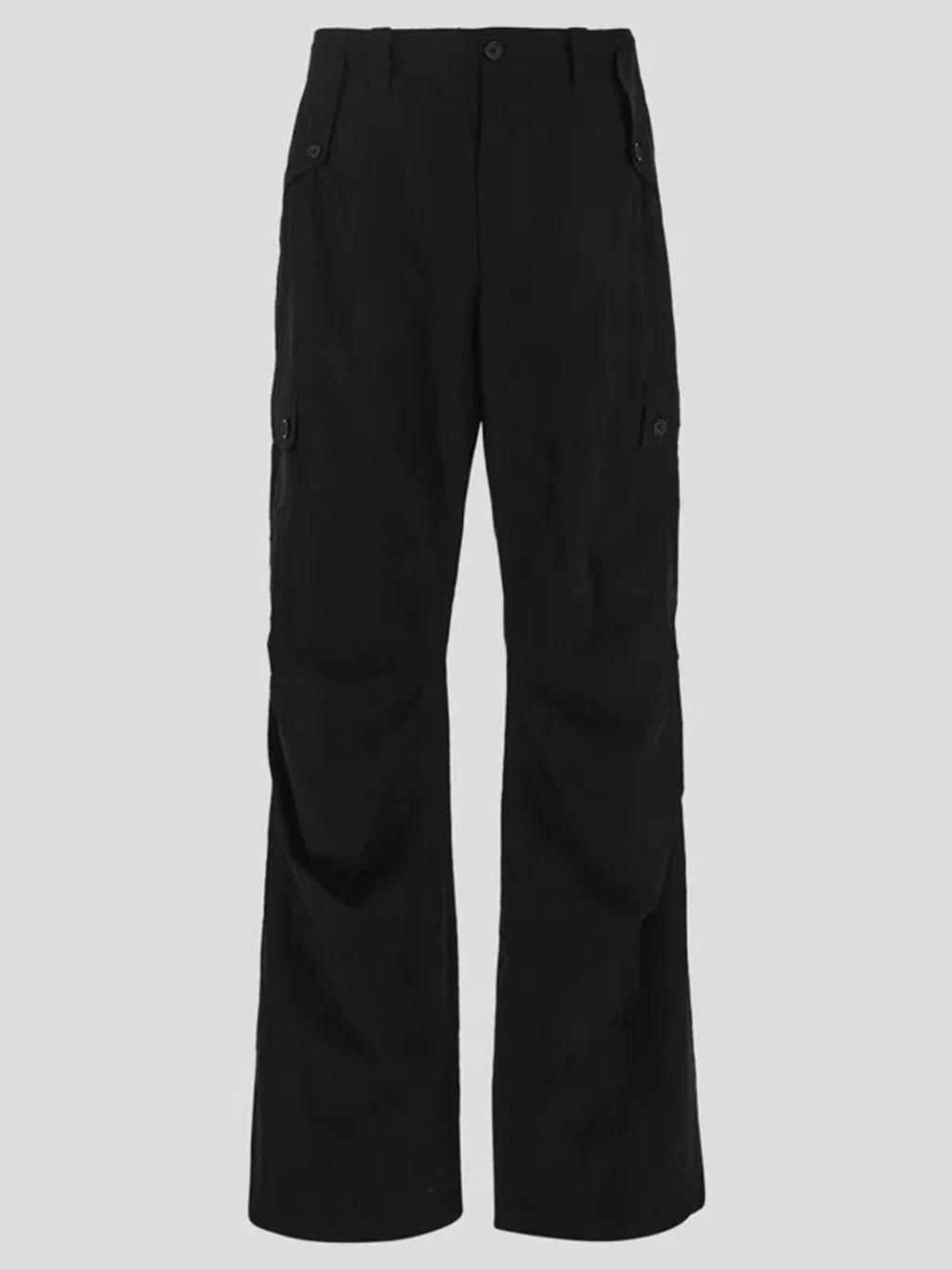 Straight Leg Cargo Trousers In Negro Product Image