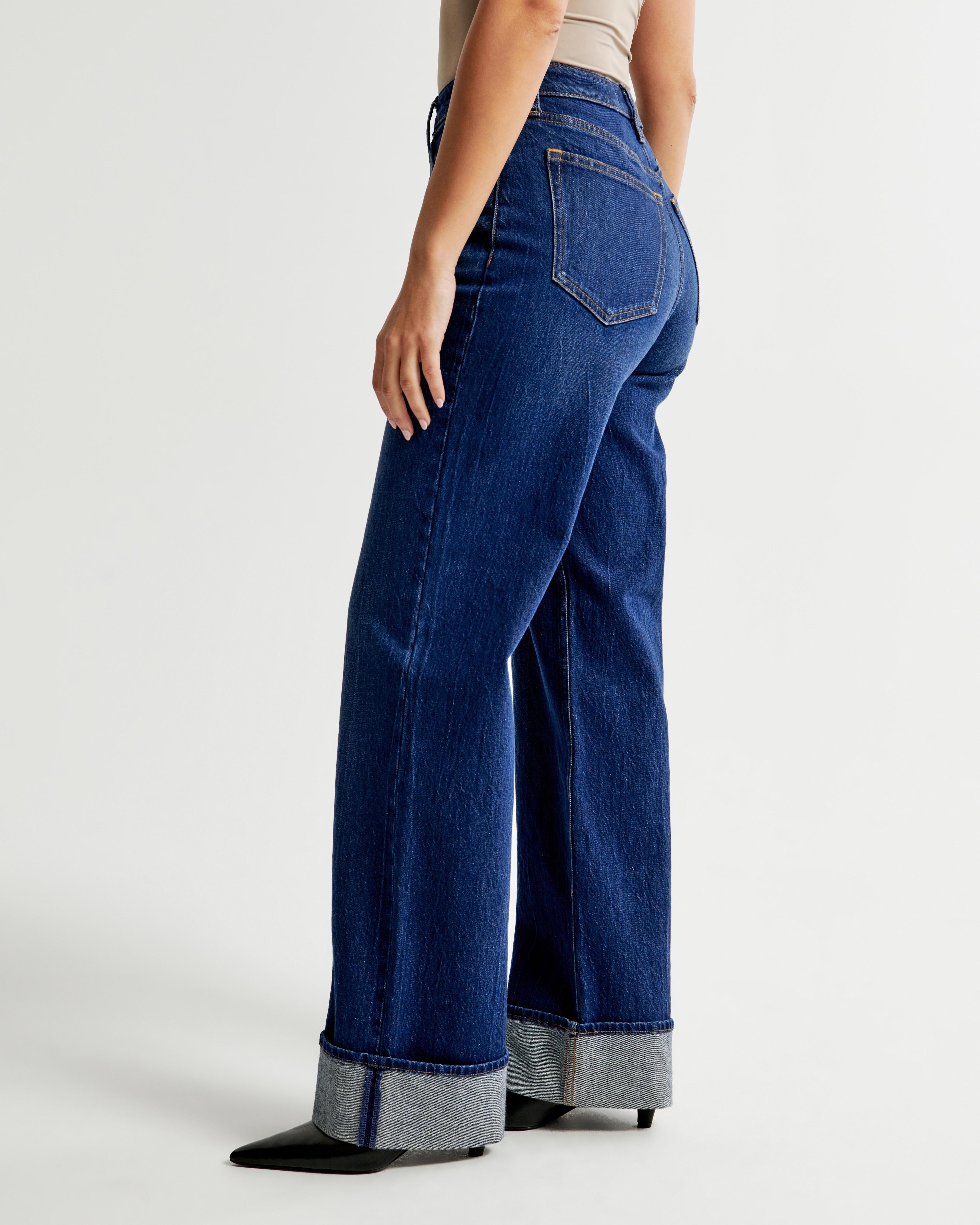 Curve Love High Rise 90s Relaxed Jean Product Image