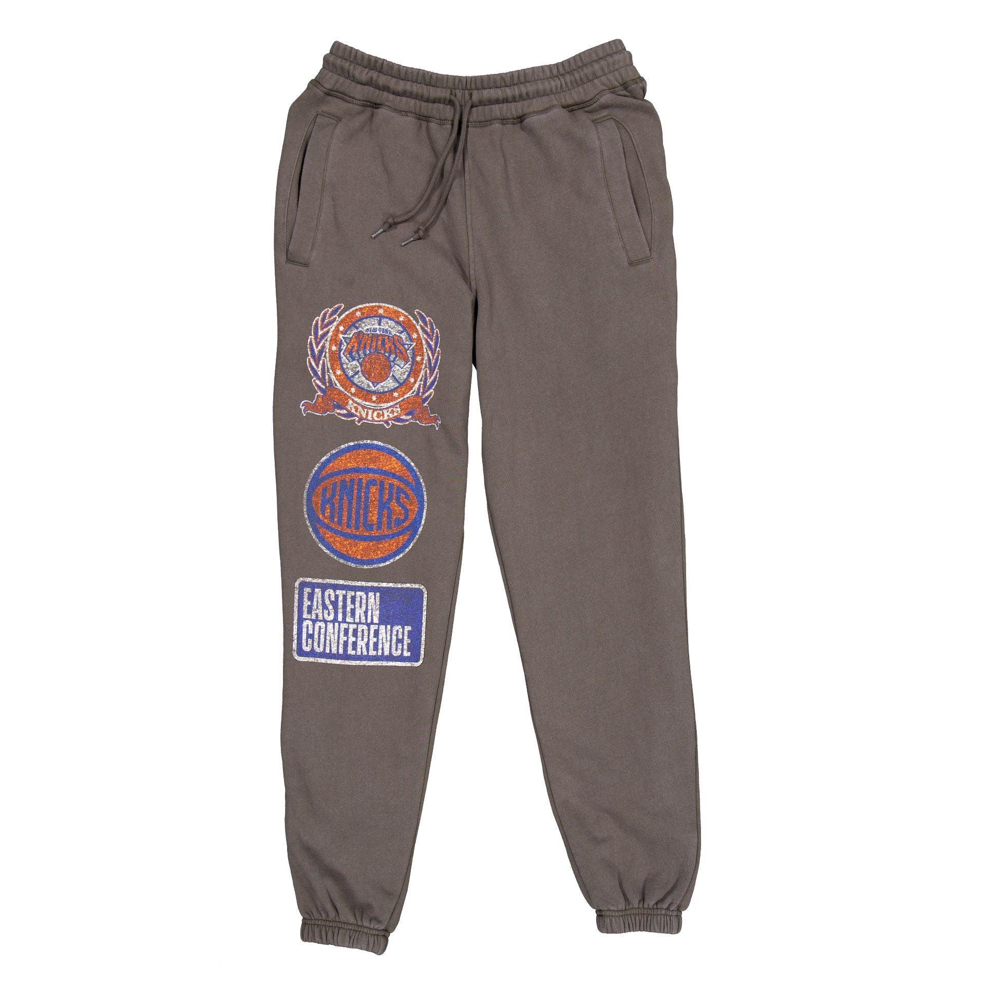 Philadelphia 76ers Oversized Essentials Sweatpants Male Product Image