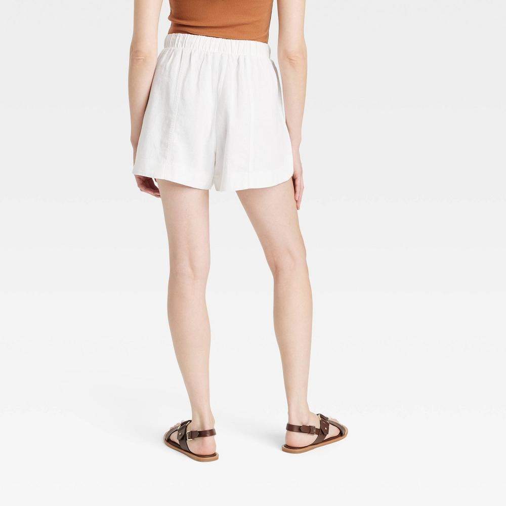 Womens High-Rise Linen Pull-On Shorts - Universal Thread White L Product Image