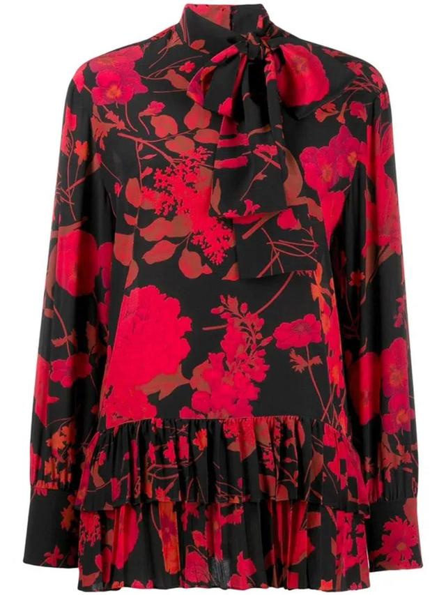 Floral Print Pleated Blouse In Black Product Image