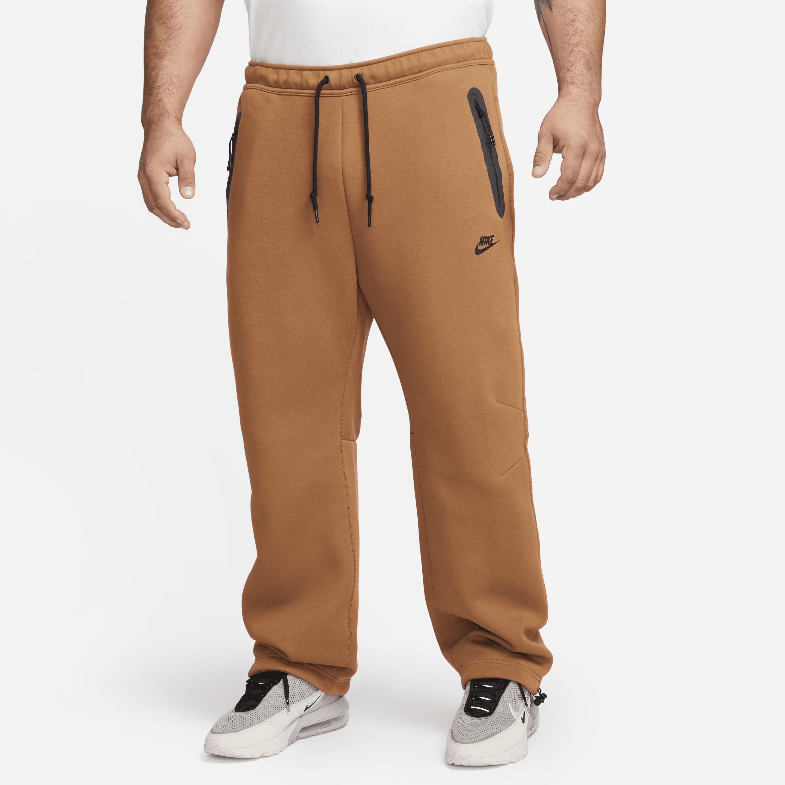 Men's Nike Sportswear Tech Fleece Open-Hem Sweatpants Product Image