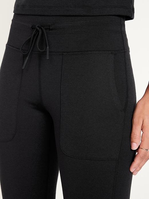 Extra High-Waisted CloudComfy 7/8 Leggings Product Image