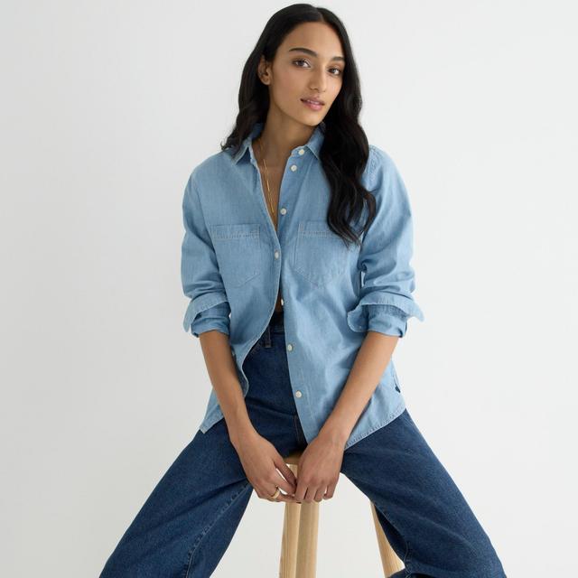 Classic-fit chambray shirt Product Image