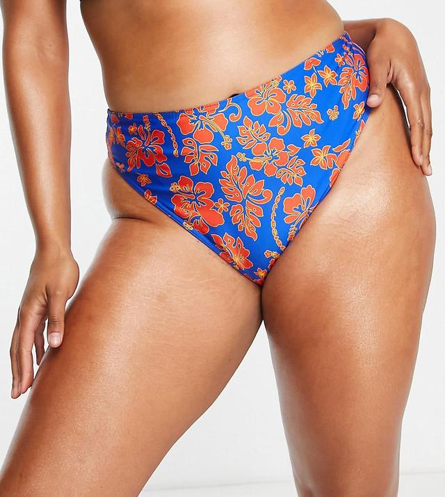 COLLUSION Plus hibiscus floral highwaisted bikini brief in blue - MBLUE Product Image