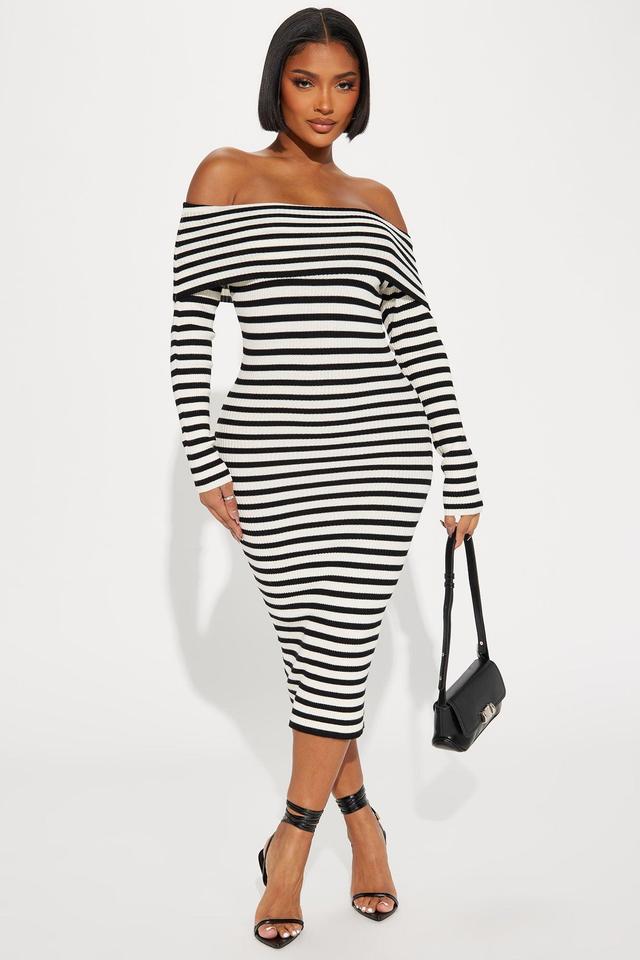 Maya Off Shoulder Midi Dress - Black/White Product Image