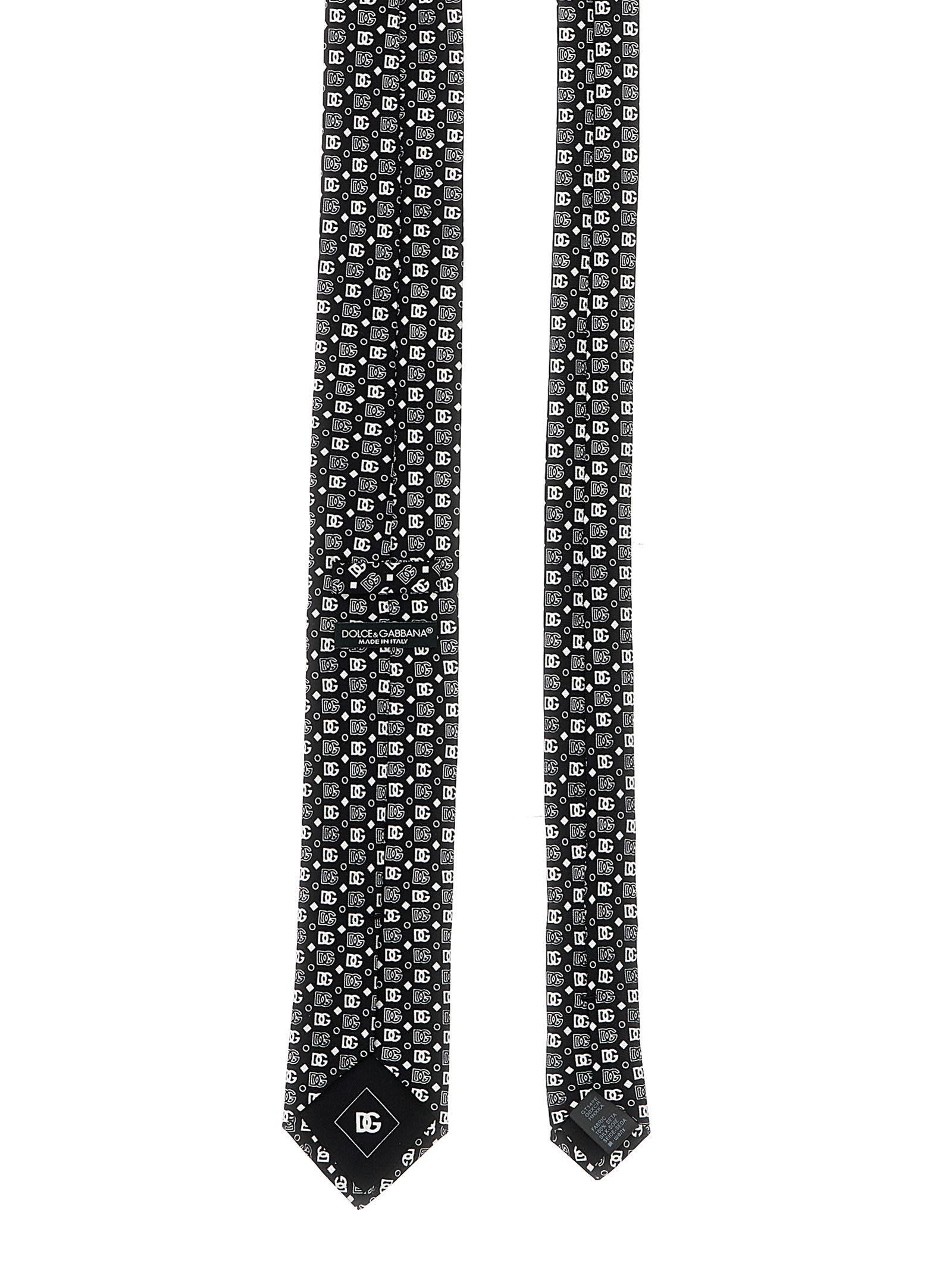 Logo Tie In Blackwhite Product Image