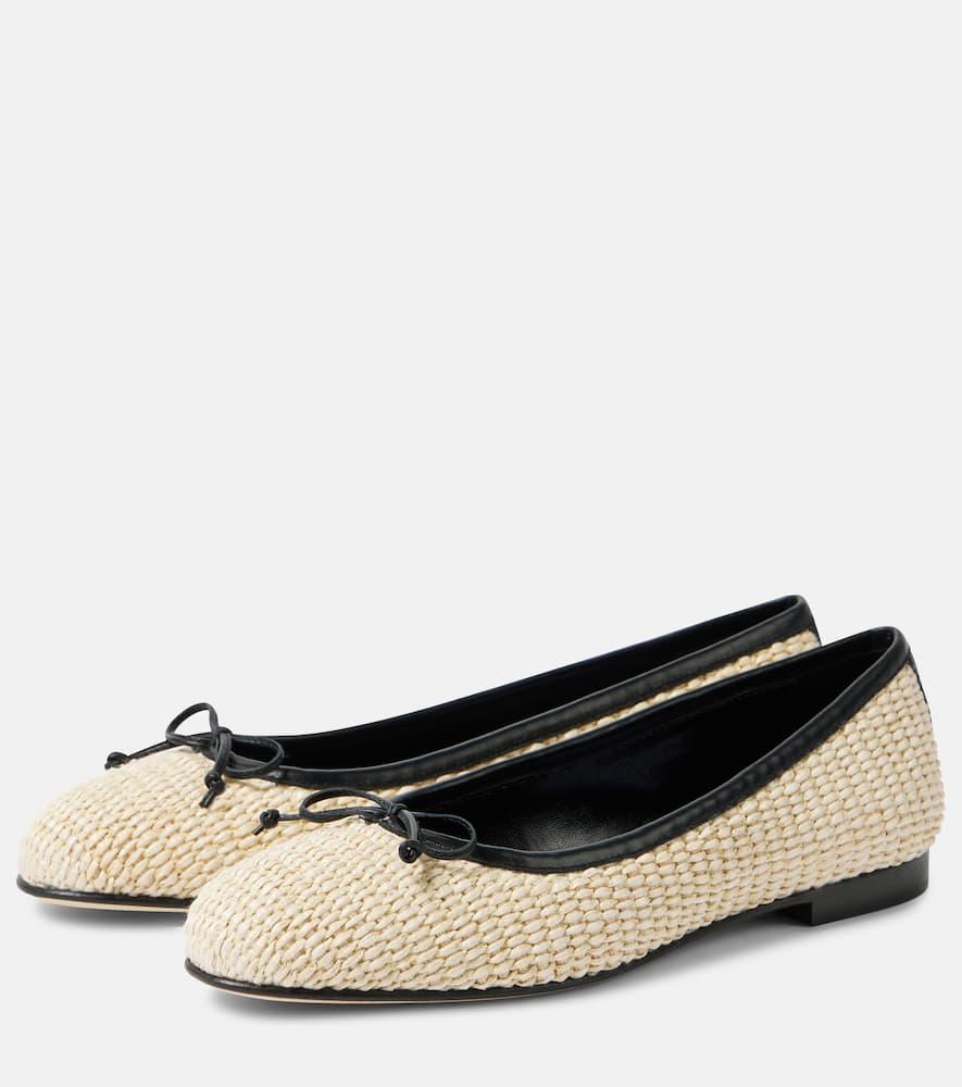 MANOLO BLAHNIK Veralli 10 Raffia Flat In Black Product Image