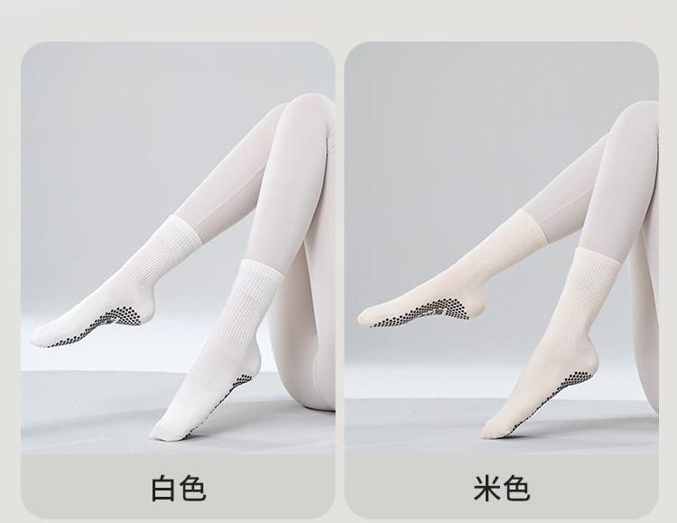 Plain Yoga Socks Product Image