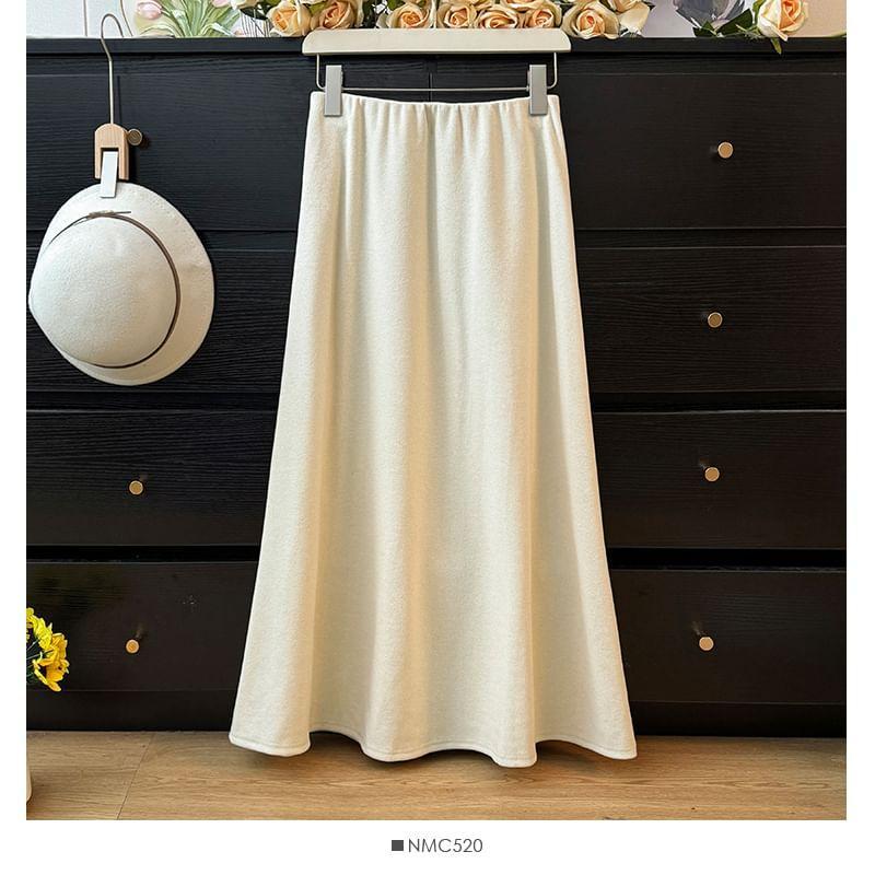 Basic High-Rise A-Line Skirt Product Image