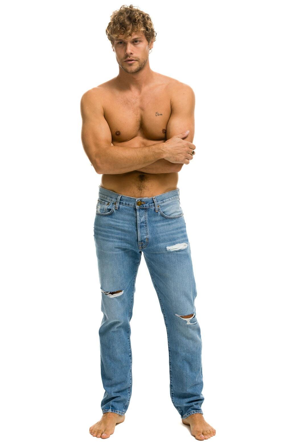 MEN'S CLASSIC STRAIGHT LEG DENIM JEAN - SUPER LIGHT Male Product Image