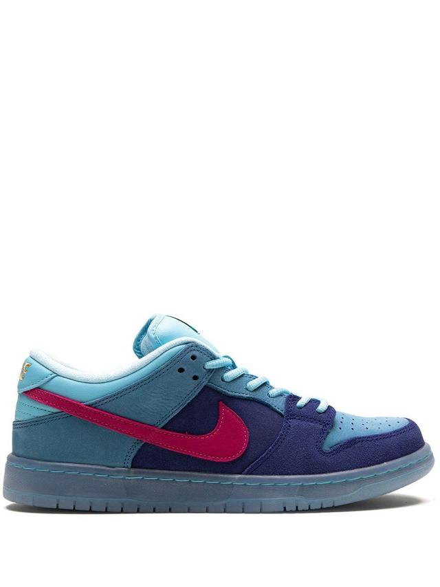 Sb Dunk Low "run The Jewels" Sneakers In Blue Product Image