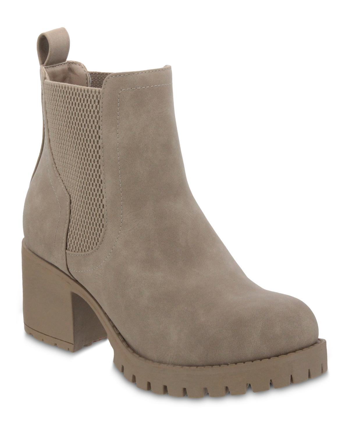 MIA Jonna Lug Sole Chelsea Boot Product Image