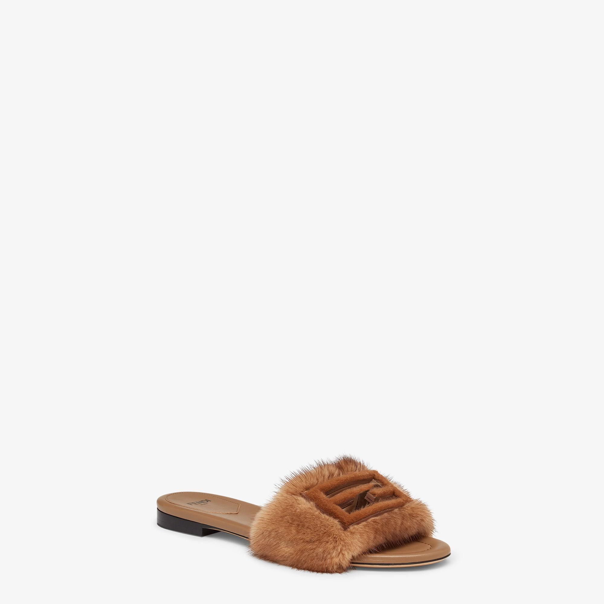 BaguetteBrown mink slides Product Image