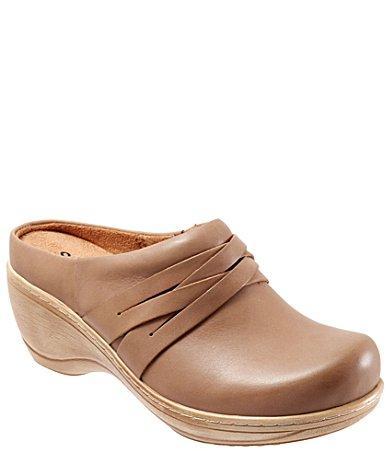 SoftWalk Mackay Leather Clog Product Image