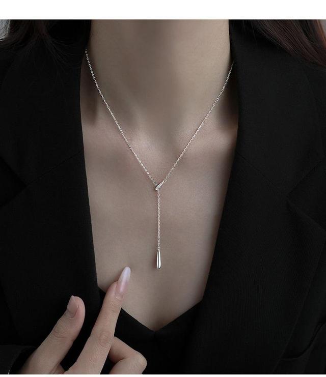 Droplet Alloy Lariat Necklace Product Image