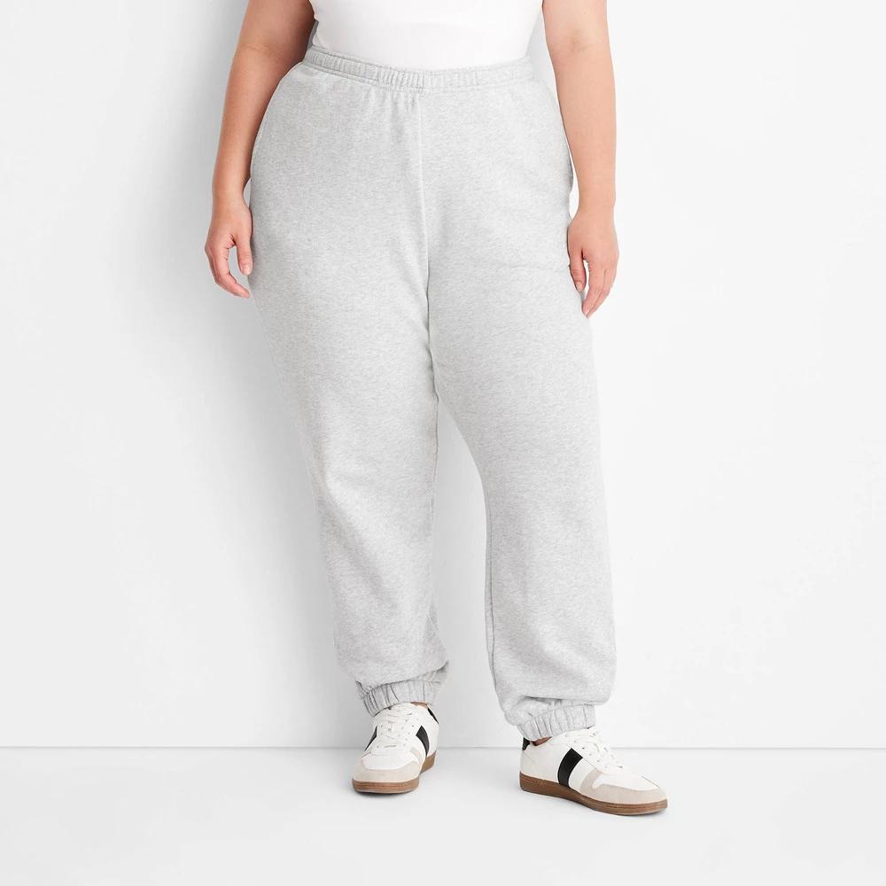 Womens Leisure Studio Mid-Rise Essential Joggers - Universal Thread Heather 2X Product Image