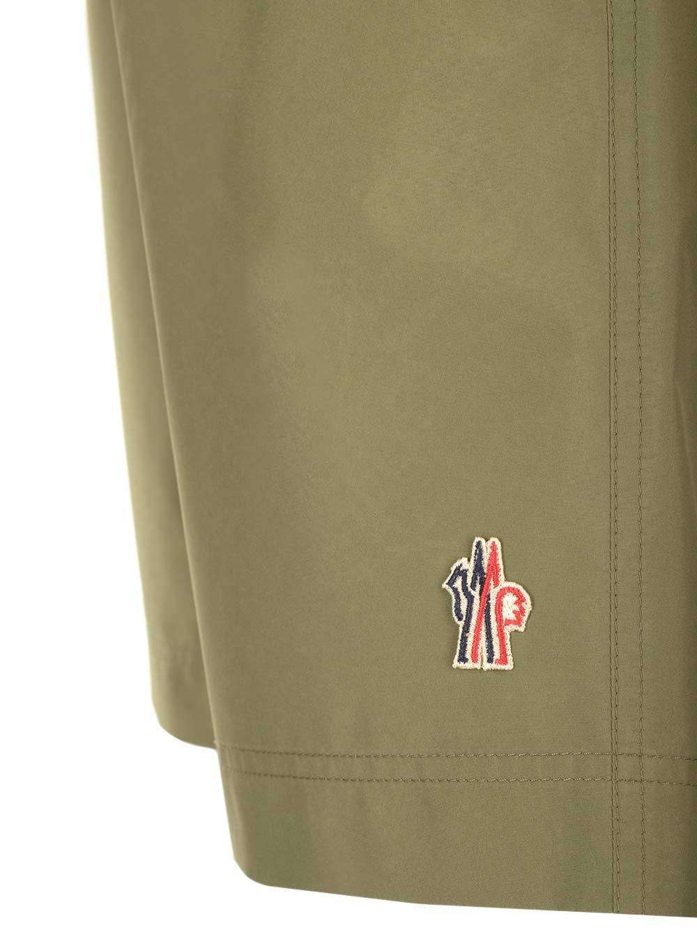 Outdoor Shorts In Green Product Image