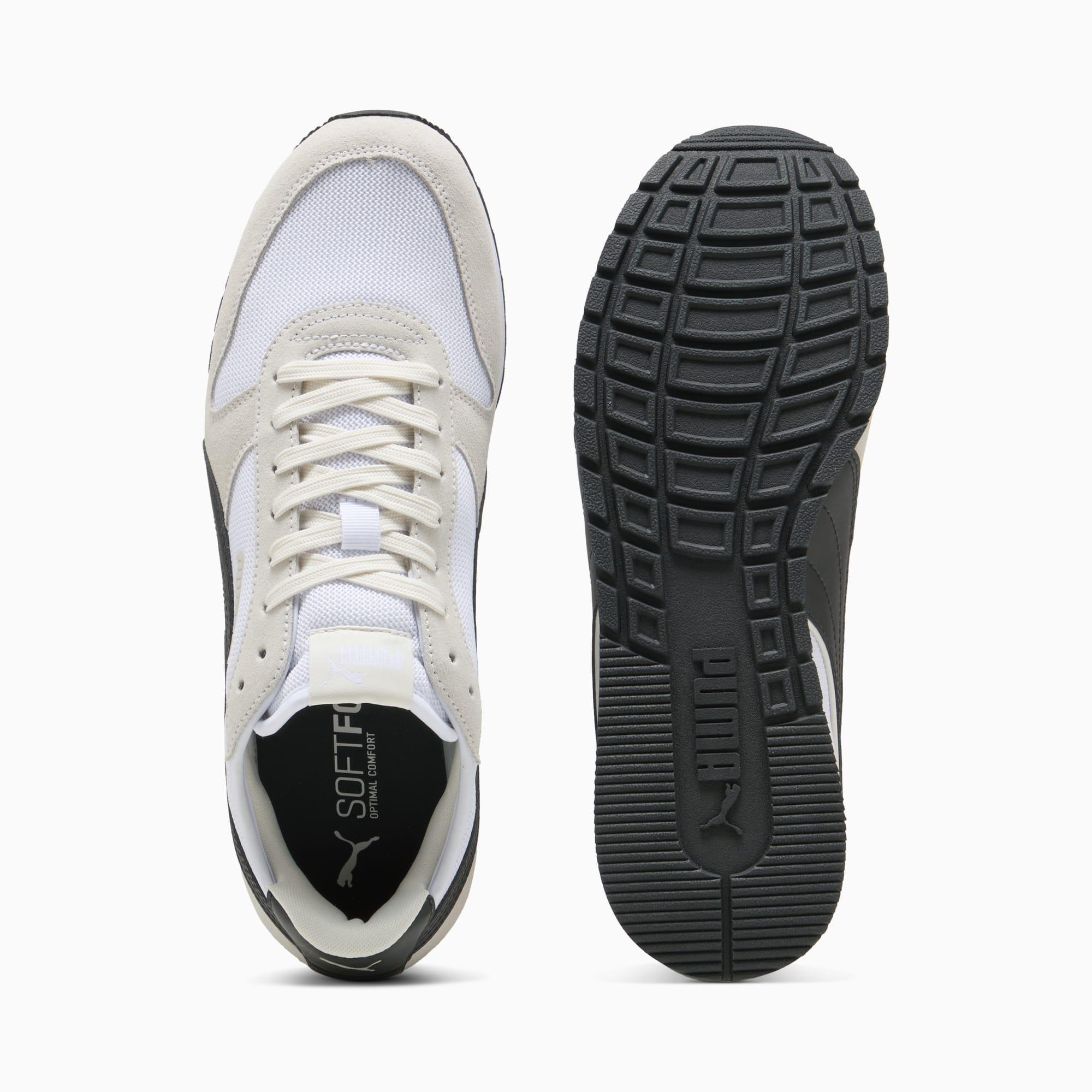 ST MILER Men's Sneakers Product Image