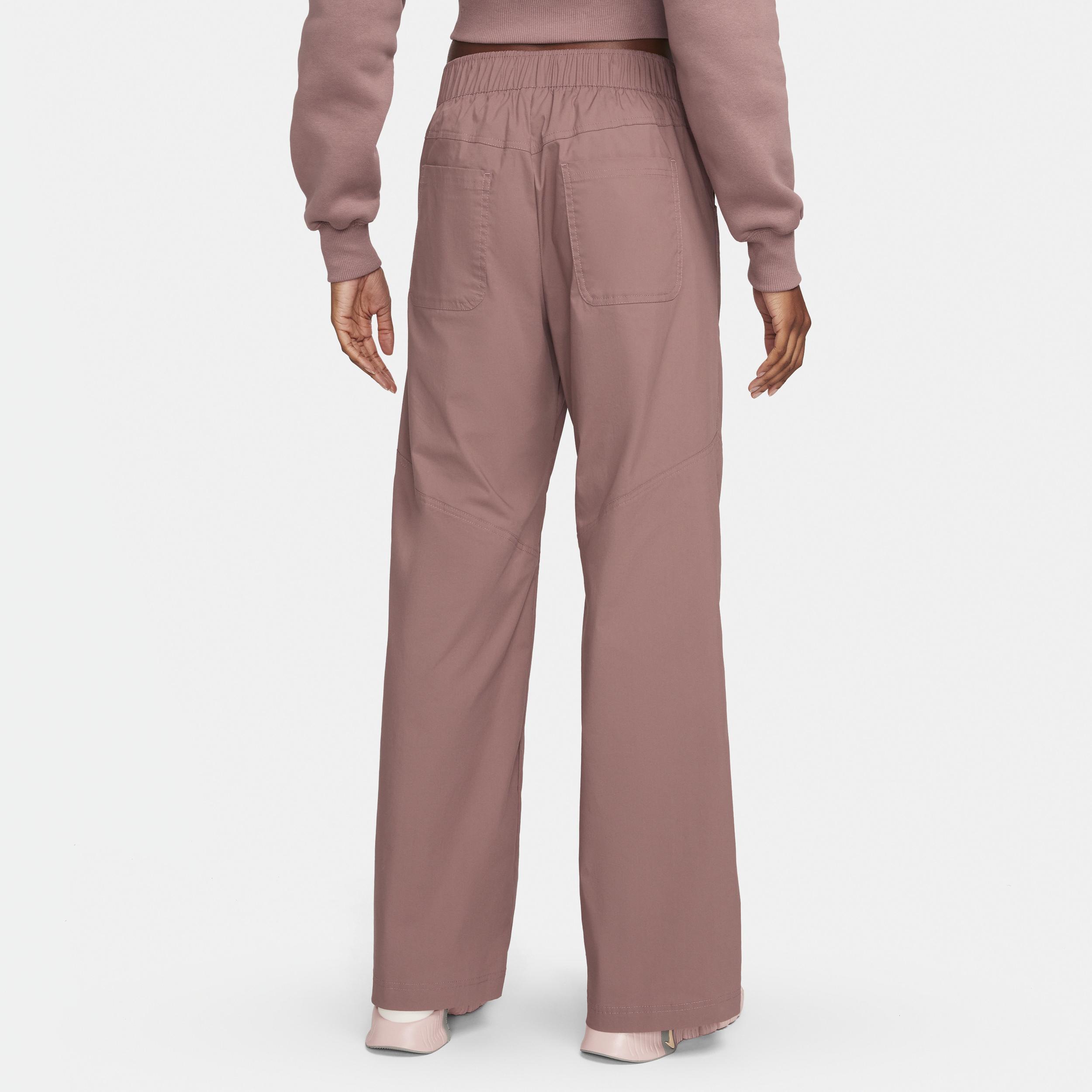 Women's Nike Sportswear Essentials Woven High-Rise Pants Product Image