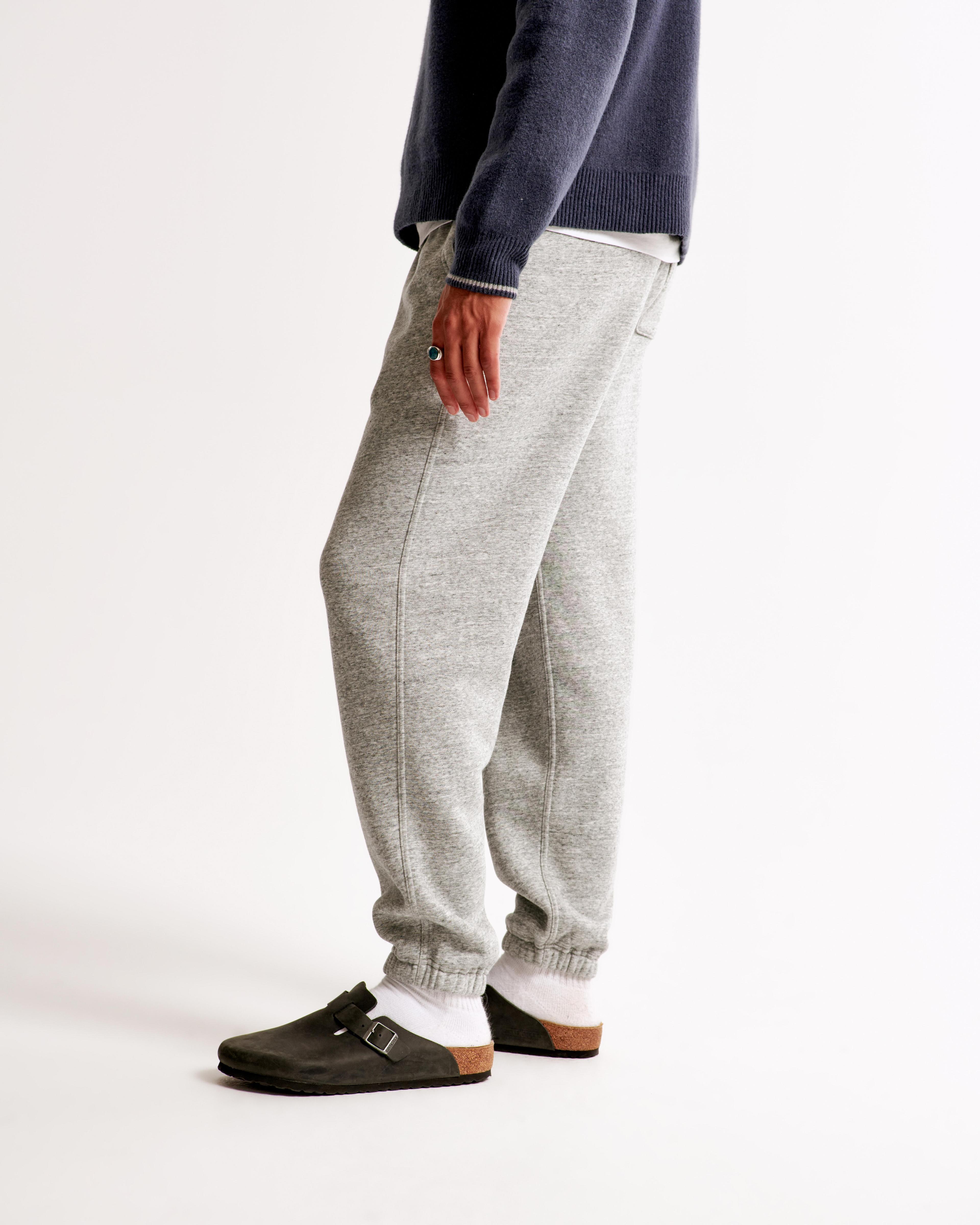 Essential Sweatpant Product Image