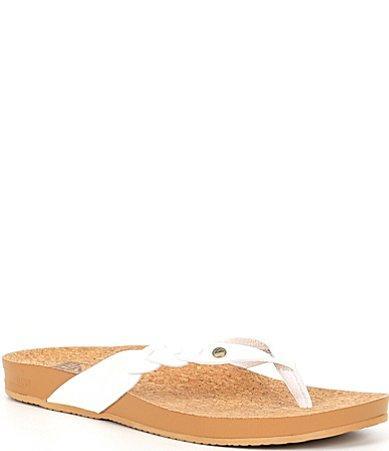 Reef Cushion Court Twist Thong Sandals Product Image