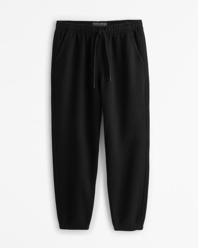 Essential Sweatpant Product Image