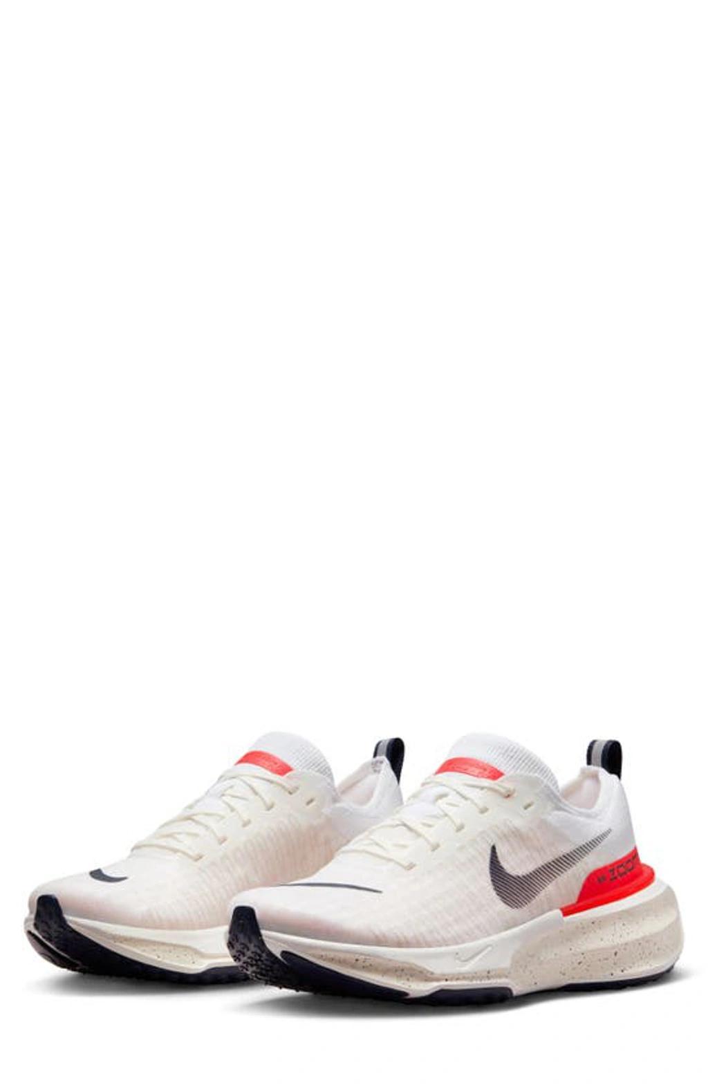 NIKE Men's Invincible 3 Road Running Shoes In White/obsidian/sail Product Image