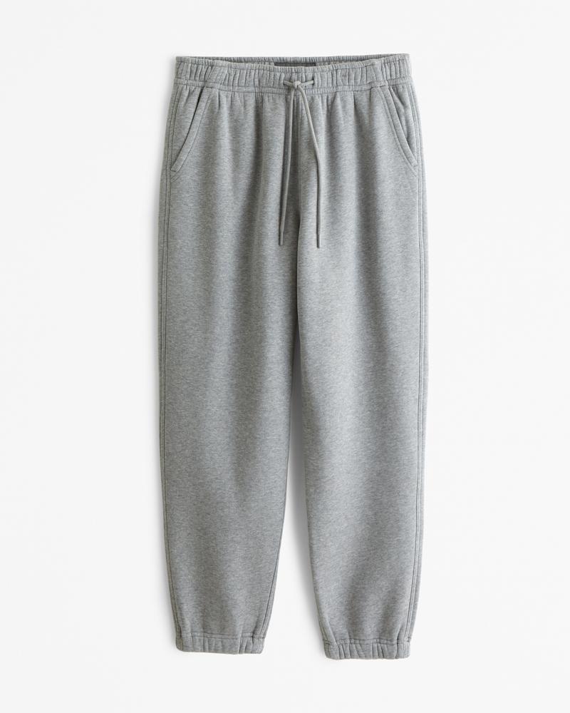 Essential Sweatpant Product Image