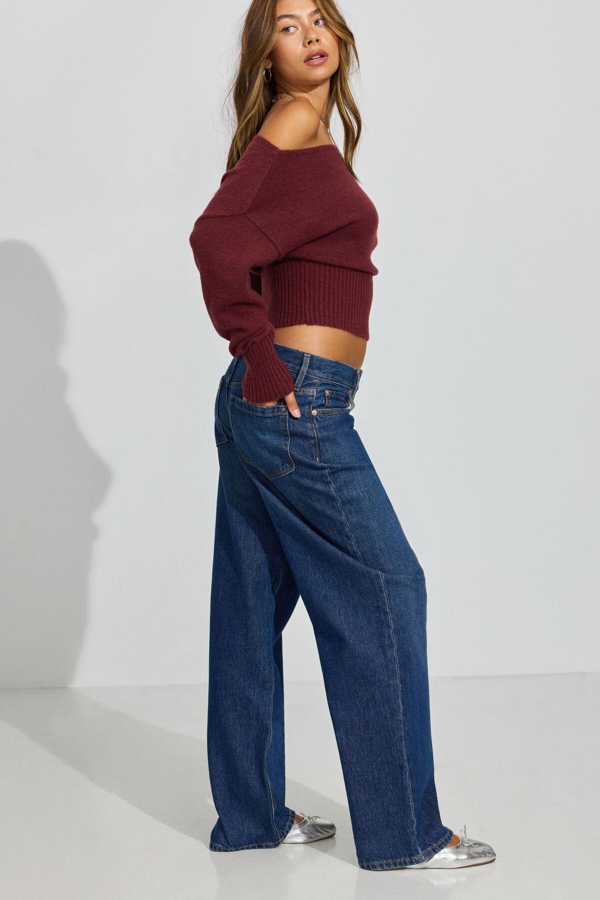 Low Rise Baggy Jeans Product Image