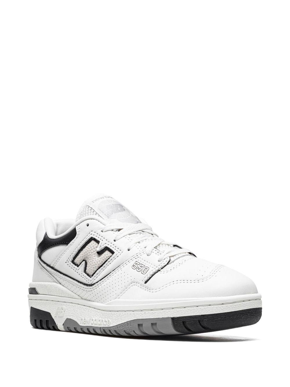 NEW BALANCE 550 Low-top Sneakers In White Product Image