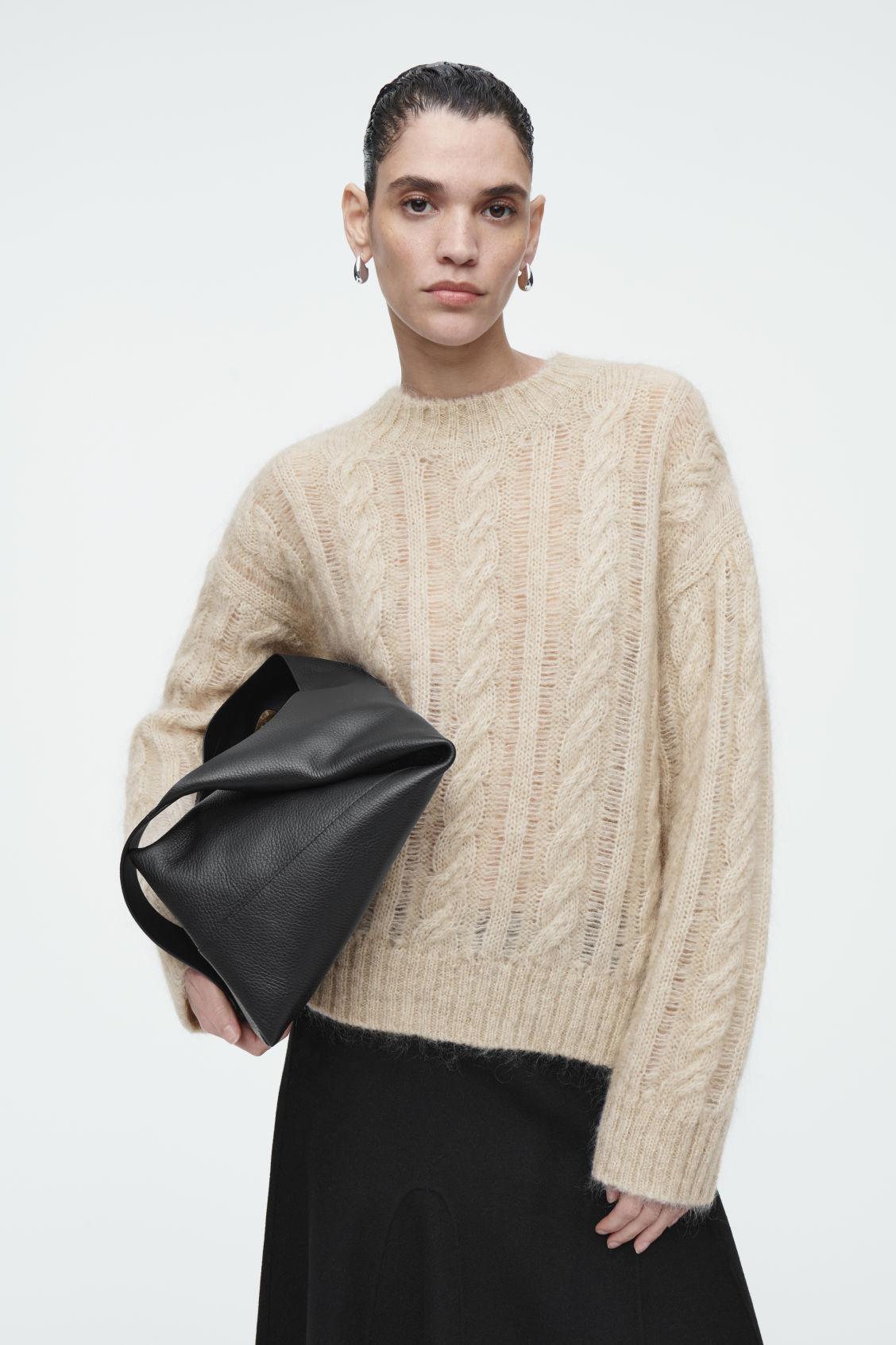 MOHAIRPULLOVER MIT ZOPFMUSTER product image