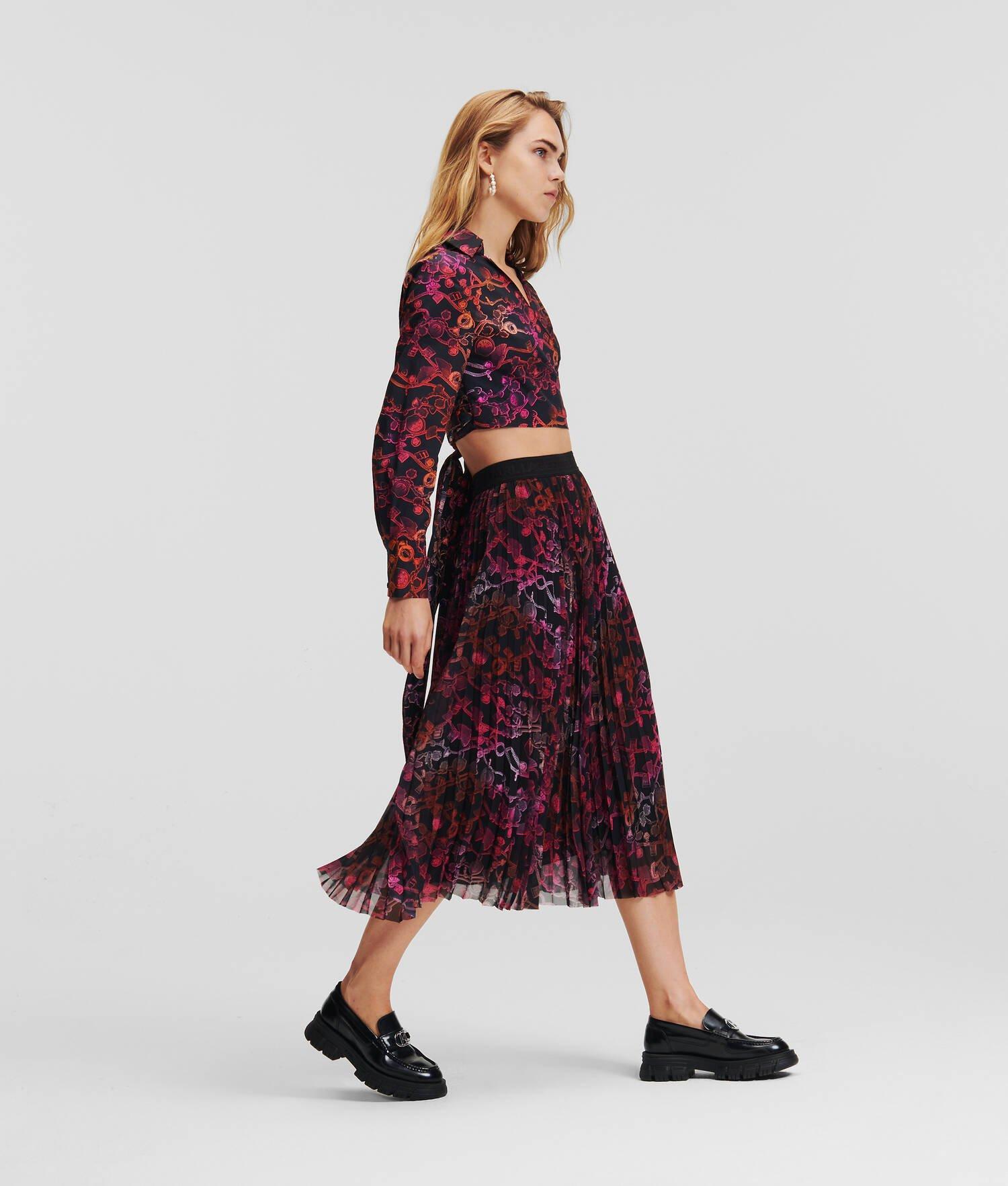 PLEATED CHAIN PRINT SKIRT Product Image