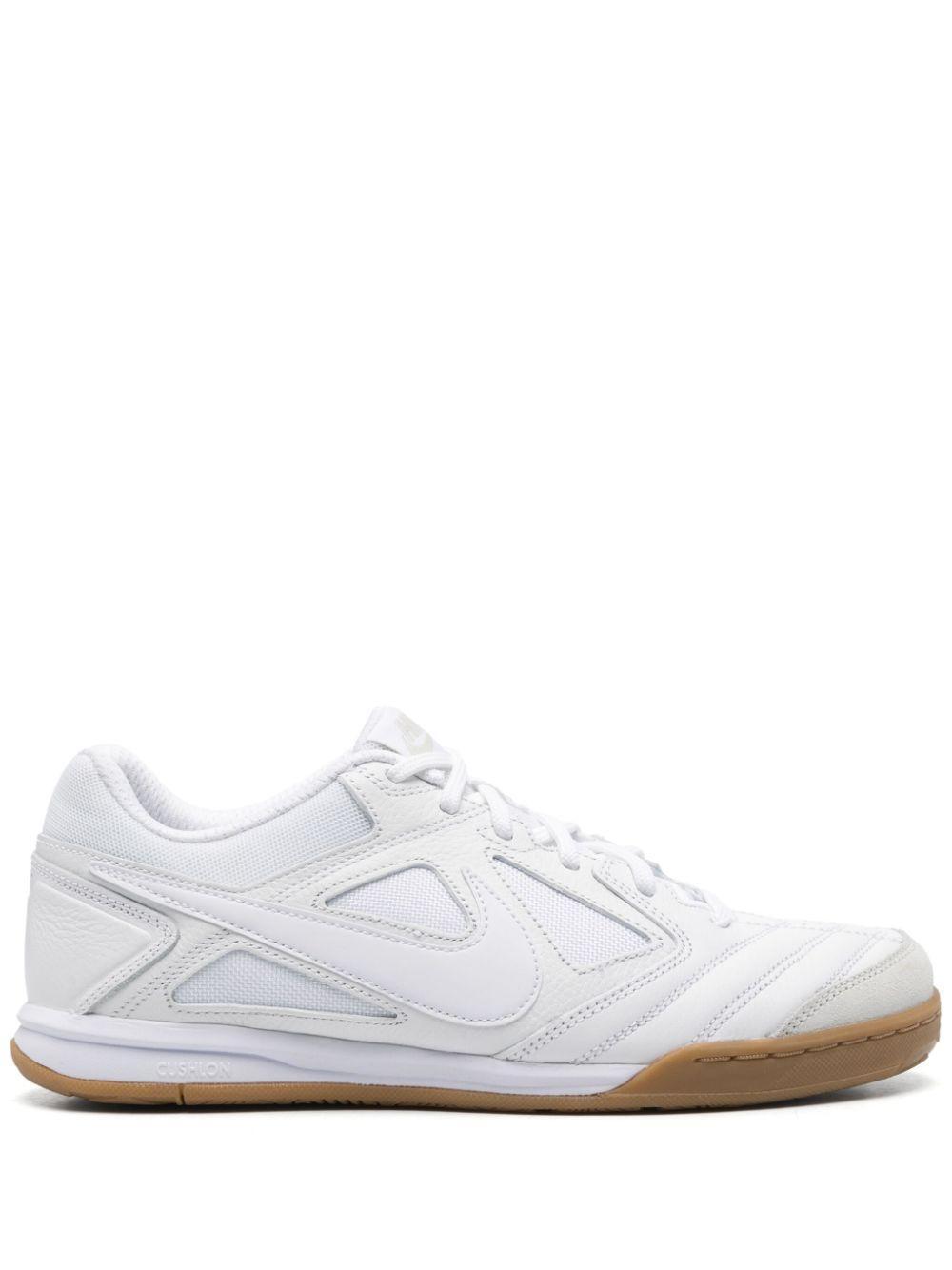 NIKE Mens  Gato Logo-embroidered Leather Low-top Trainers In White Product Image