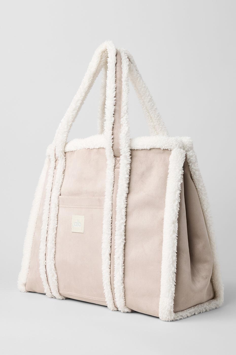 Winterfun Tote Bag - Oat/Ivory Female Product Image