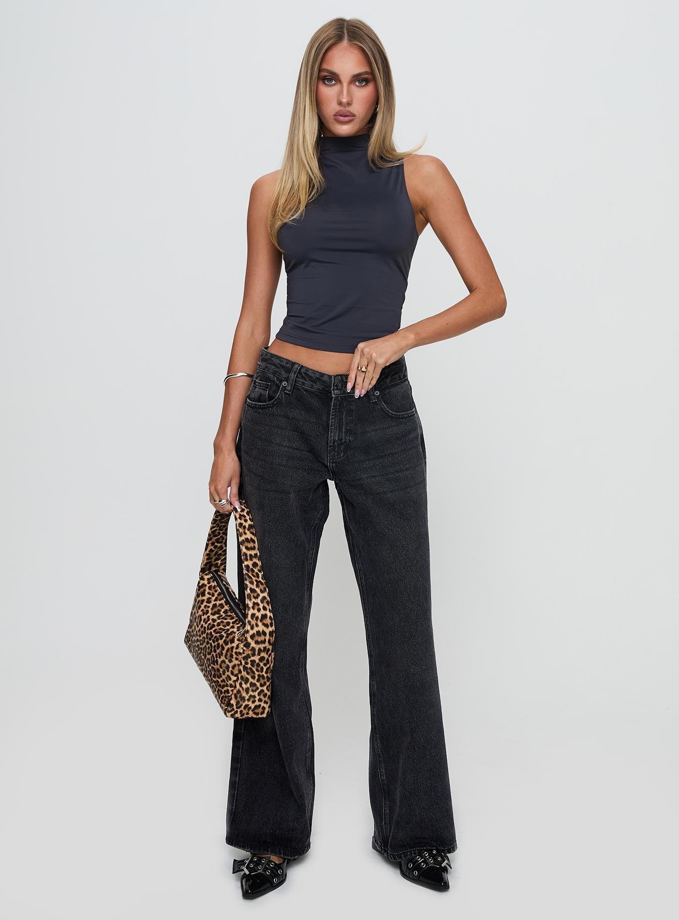 Serenitia Mid Rise Relaxed Jeans Washed Black Product Image