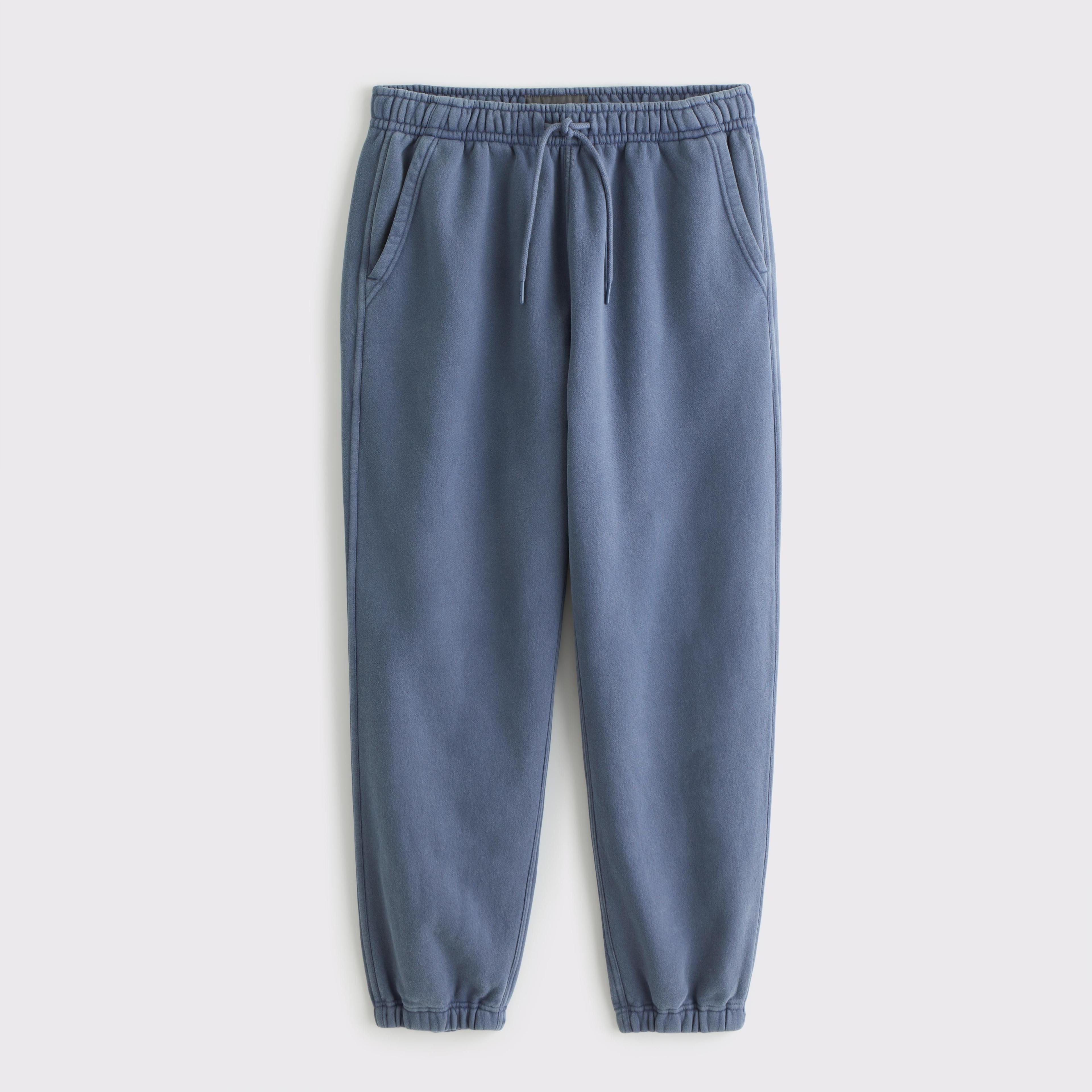 Essential Sweatpant Product Image