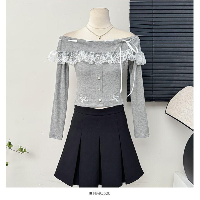 Lace-Panel Off-Shoulder Crop T-Shirt Product Image