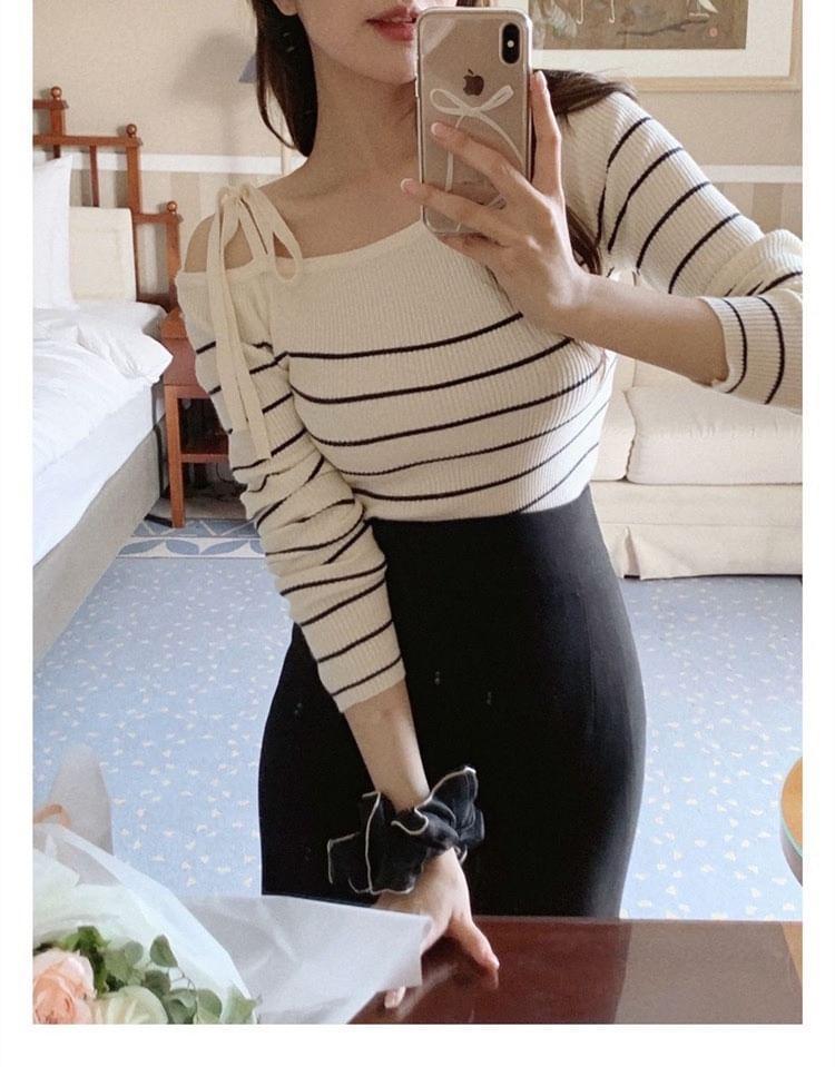 Cold-Shoulder Striped Ribbed Sweater Product Image