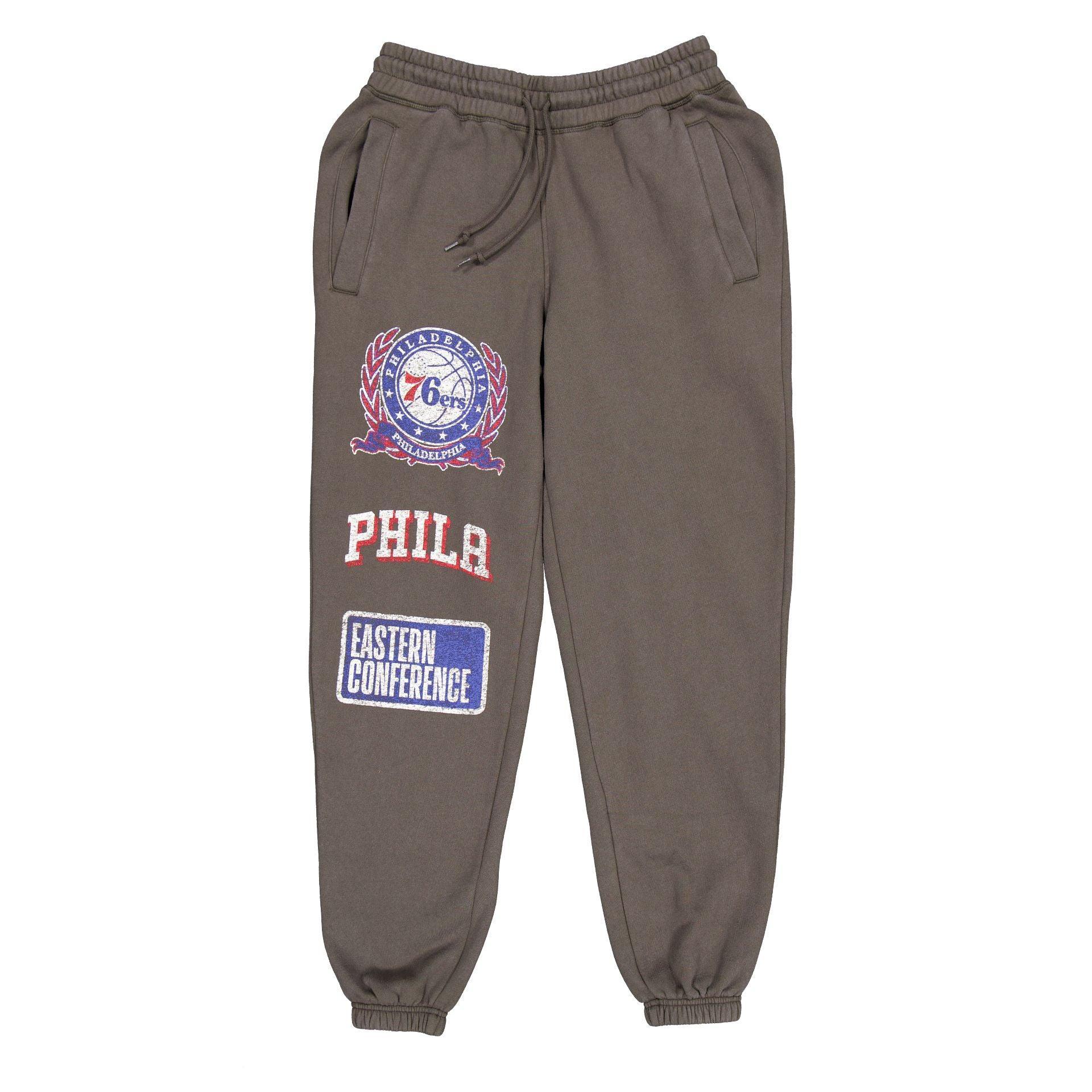 Philadelphia 76ers Oversized Essentials Sweatpants Male Product Image