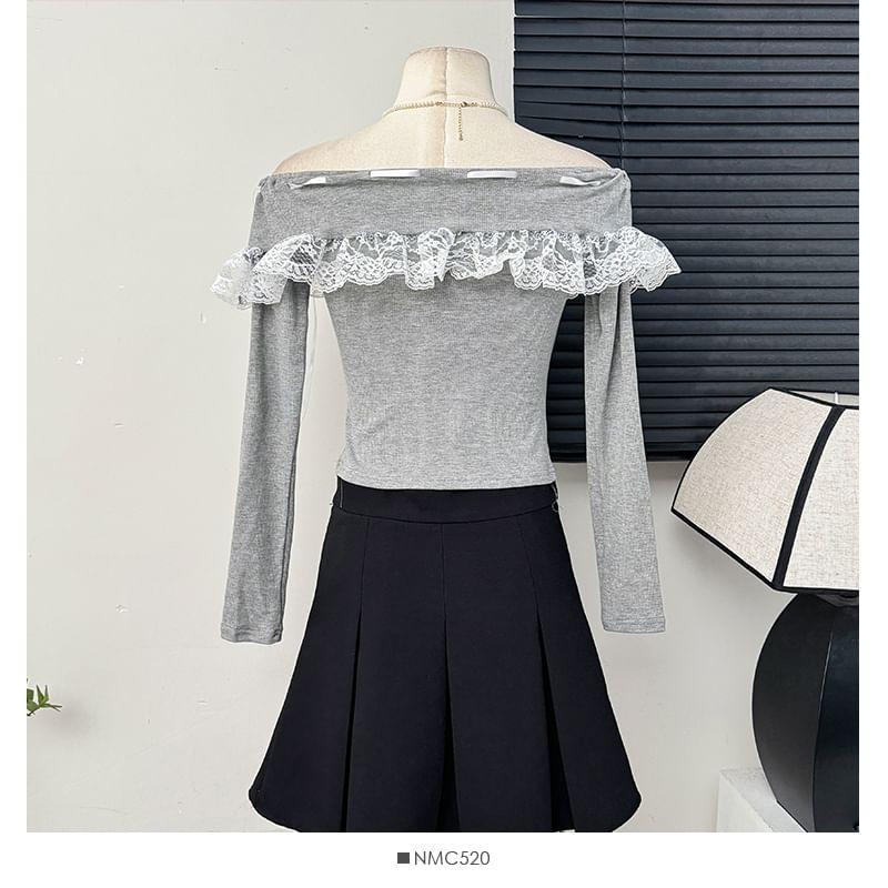 Lace-Panel Off-Shoulder Crop T-Shirt Product Image